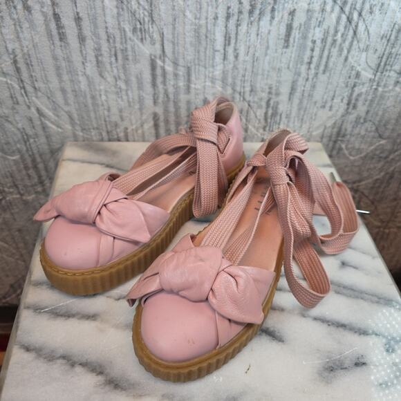 PUMA Fendy By Rihanna Pink Leather Creeper Bow Sandals Shoes SZ 6 - Picture 2 of 6